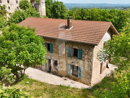 maison en pierre