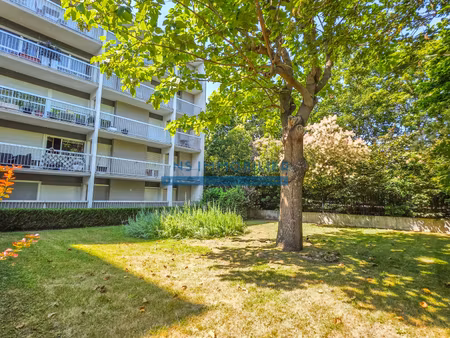 appartement f4 91m2 + terrasse + parking