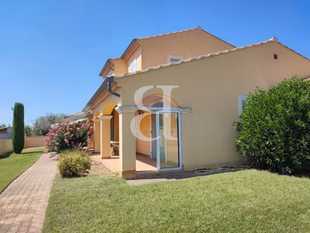 maison avec terrain attenant à valréas en exclusivité.