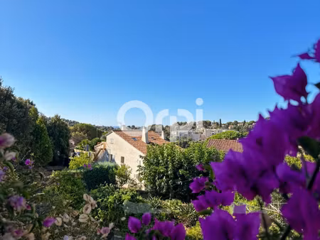 à vendre - maison - cavalaire-sur-mer - 5 chambres - jardin - proximité plages et...