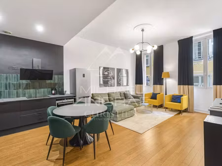 au cœur du vieux-nice - magnifique appartement 4 pièces