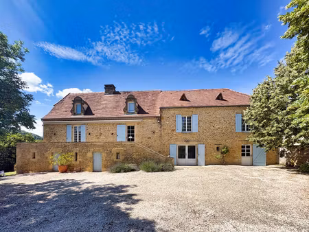 vallée dordogne - grande maison avec piscine
