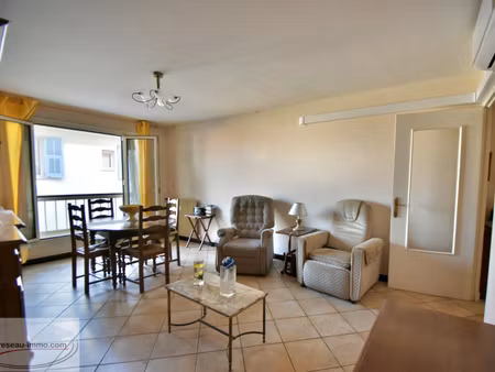 cap d'ail frontiere monegasque - 2 pieces 50m2 traversant a renover