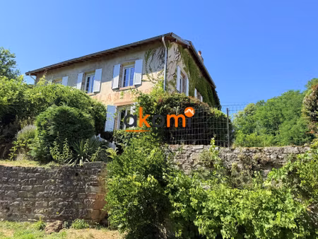 maison - 8 pieces - 252m²