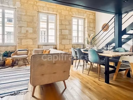 bordeaux saint-seurin – splendide duplex en pierre de 80 m² (88 m² au sol) – 3 chambres /.