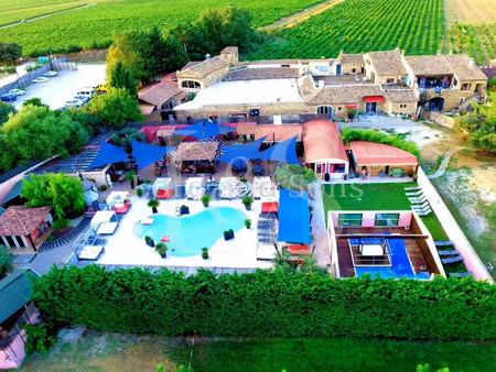 complexe événementiel en drôme provençale 3000m2 discothèque  restaurant  piscine ...