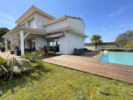 a vendre superbe maison contemporaine sur la commune de boulazac isle manoire