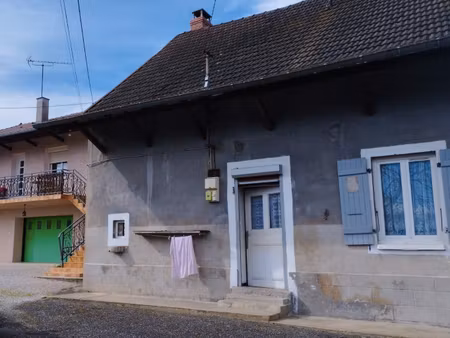 maison mitoyenne à rénover aux portes de bletterans