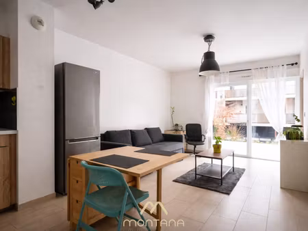 appartement avec grande terrasse privative