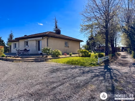 maison rénovée à dénat - grand terrain