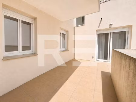investissement locatif - t3 avec terrasse et 2 parkings