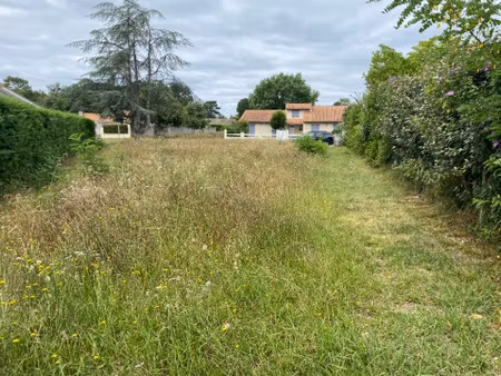 terrain à bâtir à camarsac (33750)
