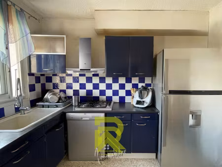 villa de plain pied de type t4 située à beziers avec terrain clos de 258m2