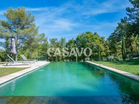 vente maison 6 pièces de 210m² - 13770 venelles