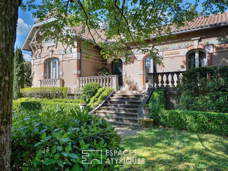 maison de pain-pied esprit 1930  gîte indépendant et parc en centre-ville