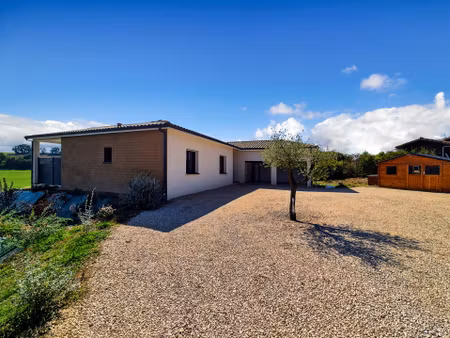 villa t4 de 105m2 avec garage et jardin - gimont proche