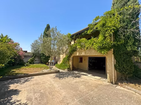 exclusivité – maison 90 m² avec piscine  grand sous-sol et terrain clos à...
