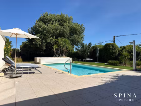 proche servian - maison contemporaine t4 de plain-pied avec piscine et grand terrain