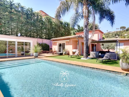 cagnes-sur-mer villa 4p individuelle avec piscine "eve"