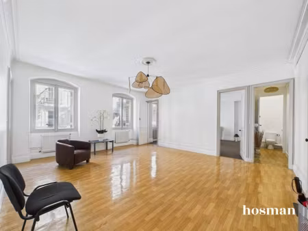 local professionnel lumineux de 120 m² - pouvant être transformé en appartement - cours...