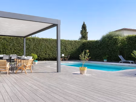 maison contemporaine 89 m² avec piscine et garage à la farlè