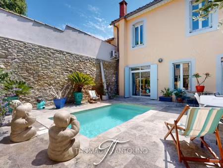 maison de caractère rénovée avec piscine  garage et grenier aménageable ? quartier des...
