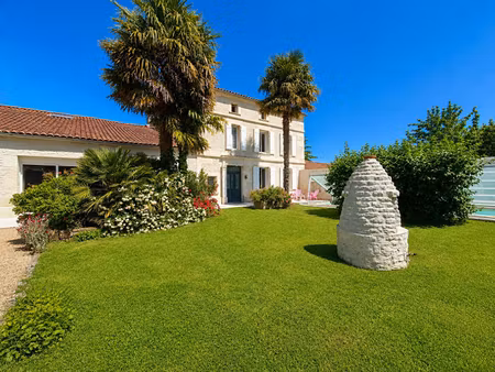 maison cherves 6 pièces 320 m²
