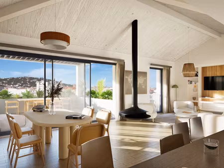 appartement t4 neuf avec vues dégagées quai & mont saint-clair