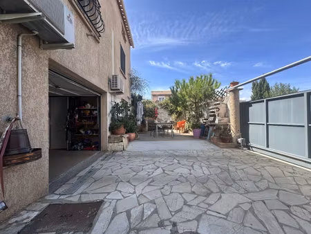 maison familiale de 148 m² avec studio indépendant