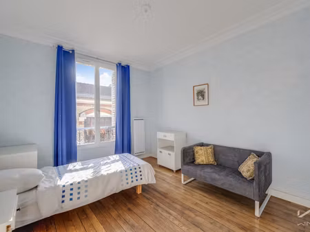à saint-denis  appartement de 45.42m2 en vente