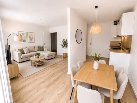 appartement 2 pièces calme à vendre à biarritz - excellent état
