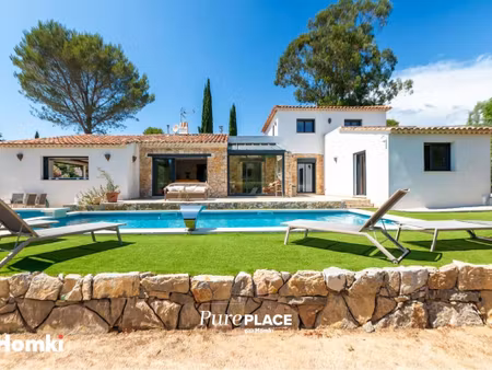 maison/villa t7 de 228 m2 à saint-raphaël 83700
