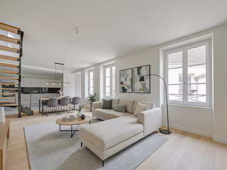 appartement saint germain en laye 5 pièce(s) duplex de 112.50 m² loi carrez soit 148.25 m²