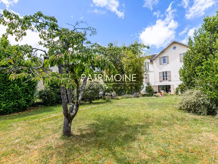 maison 7 pièces 197 m2
