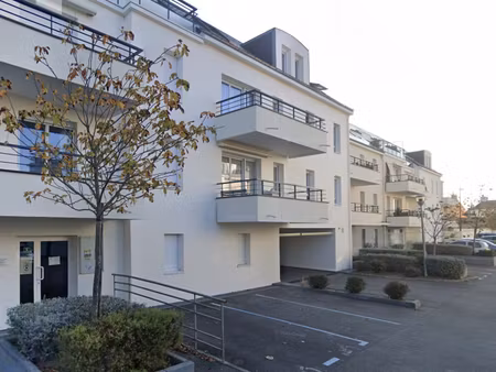 appartement type t2 de 39 m2 avec ascenseur  commerces à proximité