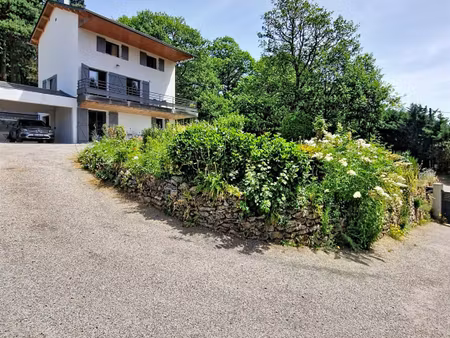 maison 8 pièces 140 m2