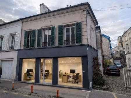 maison de ville en monopropriété – rendement attractif ~8 % – idéal résidence principale..