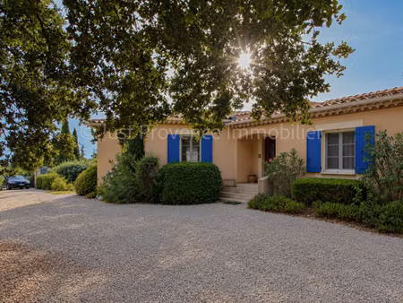maison de plain-pied bedoin 5 pièces 122 m2 sur 785 m² de terrain.