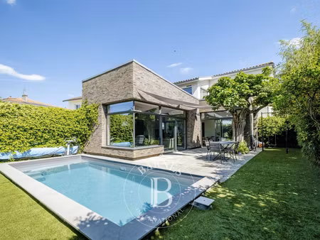 bordeaux caudéran - maison de 191 m² - jardin - piscine - garage