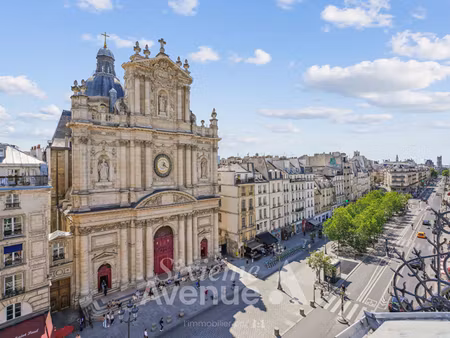 rue saint-antoine - dernier etage - vues - 35.16 m² loi carrez
