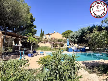 flayosc maison de charme avec piscine dans le village