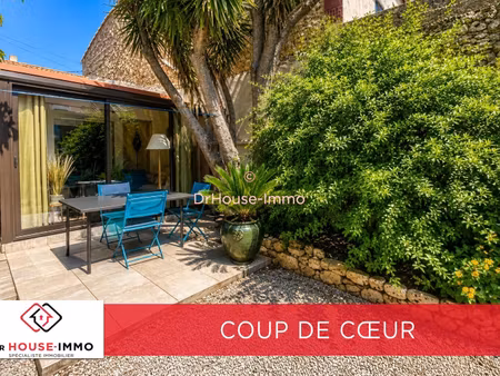 maison de pêcheur rénovée avec jardin et place pour voiture - leucate village.