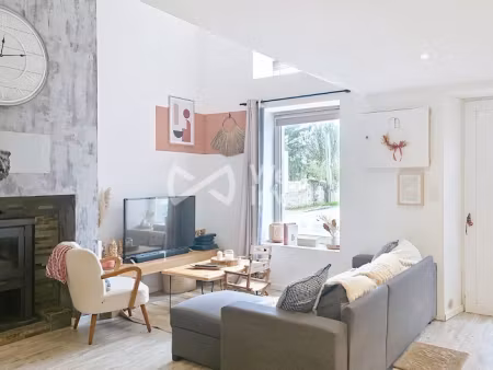 vente maison 5 pièces 113 m² à thorigné-en-charnie (53270)  190 000 €