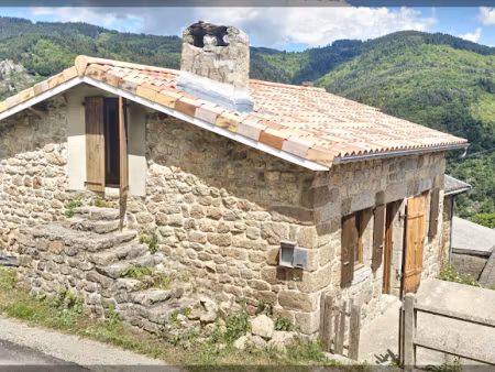 vente maison 4 pièces 140 m² à jaunac (07160)  135 000 €