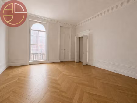 location locaux professionnels 0 pièces 173 m² à toulouse (31000)  3 588 €