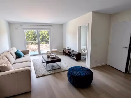 vente appartement 2 pièces 45.7 m² à chateau-d'olonne (85180)  180 000 €
