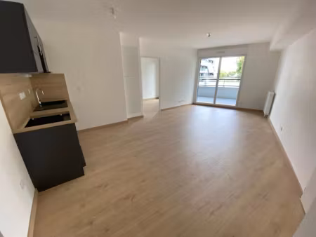 location appartement 2 pièces 60 m² à saint-malo (35400)  754 €