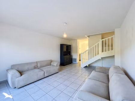 vente appartement 3 pièces 64 m² à aire-sur-l'adour (40800)  133 000 €