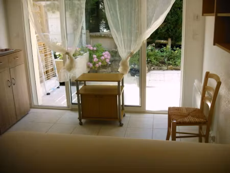 location meublée appartement 1 pièce 18 m² à basse-goulaine (44115)  392 €