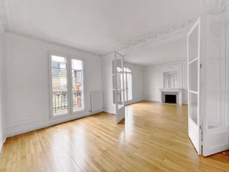 location appartement 6 pièces 176 m² à paris 16ème (75016)  5 492 €